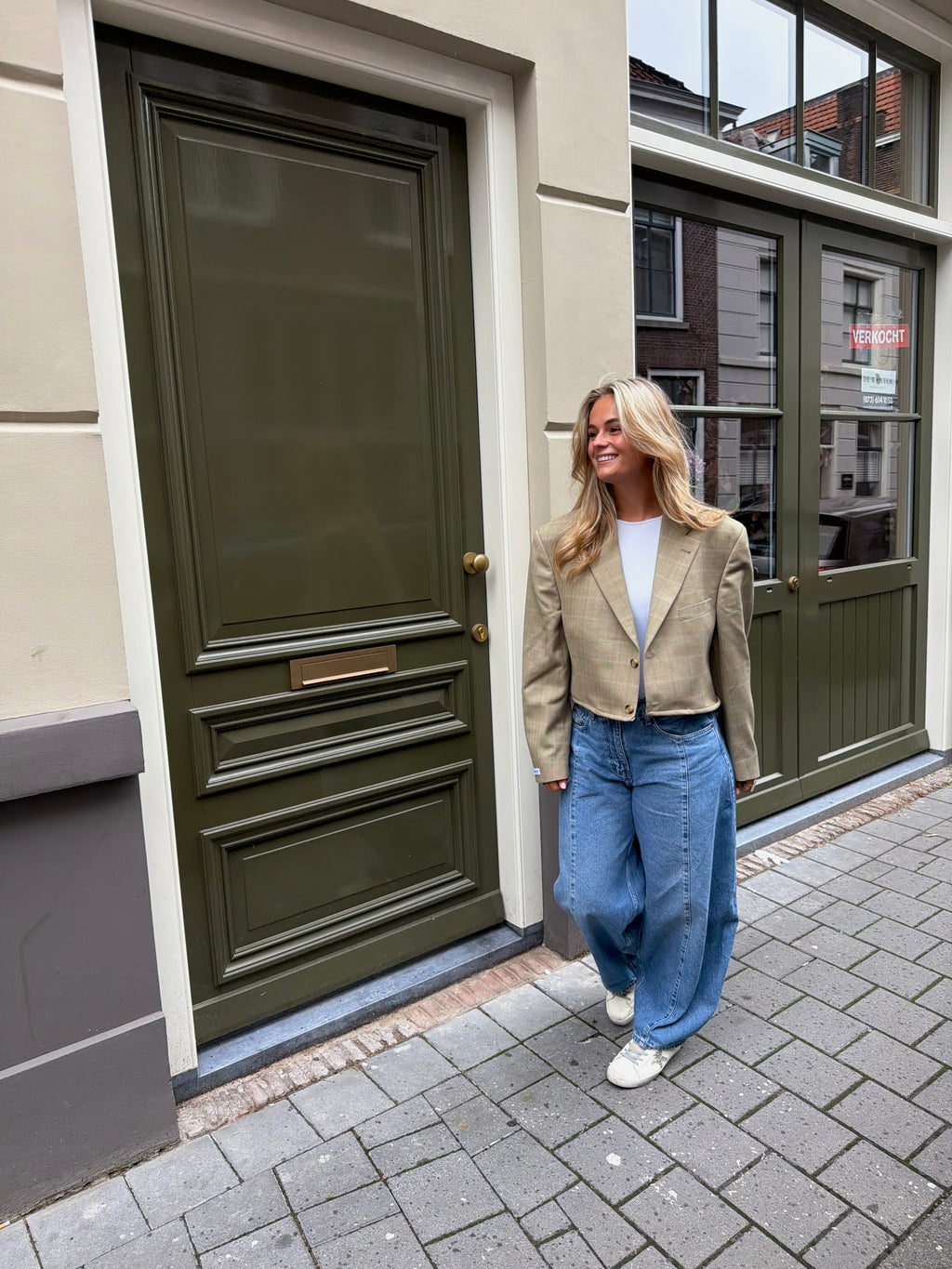 Cropped blazer